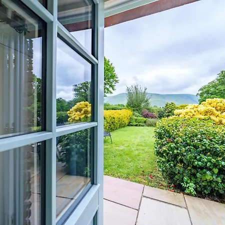 2 Gowbarrow * Watermillock